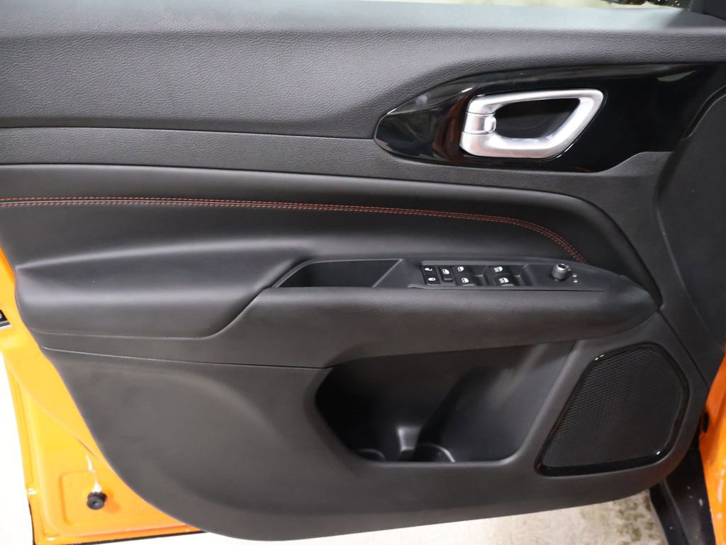 New 2026 Jeep Compass Trailhawk image 11