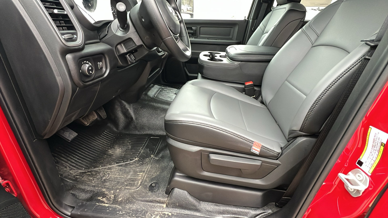 New 2026 RAM 3500 Tradesman w/ Chrome Appearance Group A AWD/4WD image 15