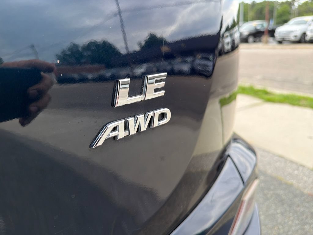Used 2017 Toyota RAV4 LE w/ All Weather Liner Package AWD/4WD image 16