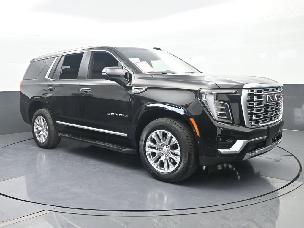 Used 2025 GMC Yukon Denali AWD/4WD image 8