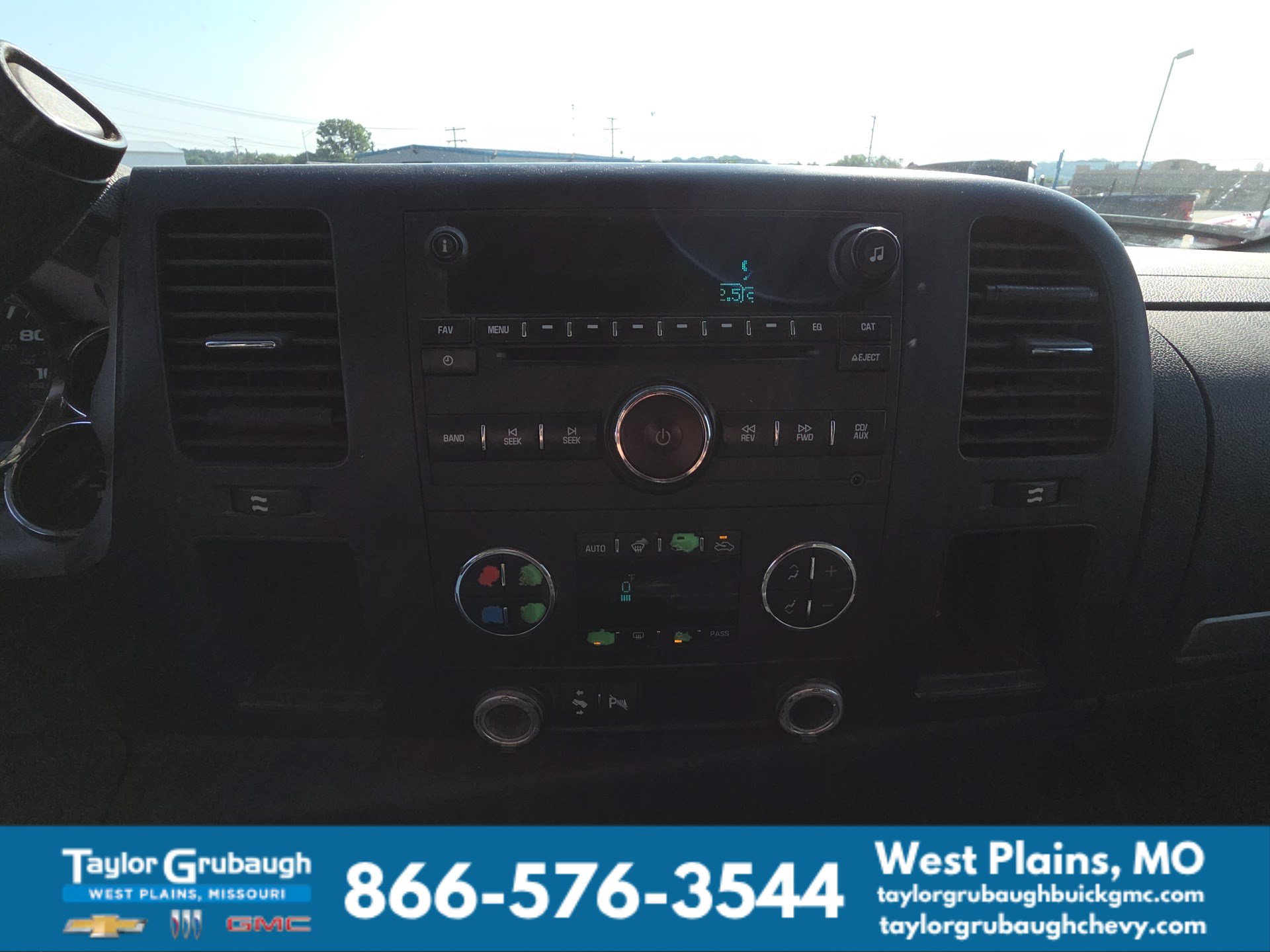 Used 2008 GMC Sierra 2500 SLE w/ Convenience Package RWD image 11