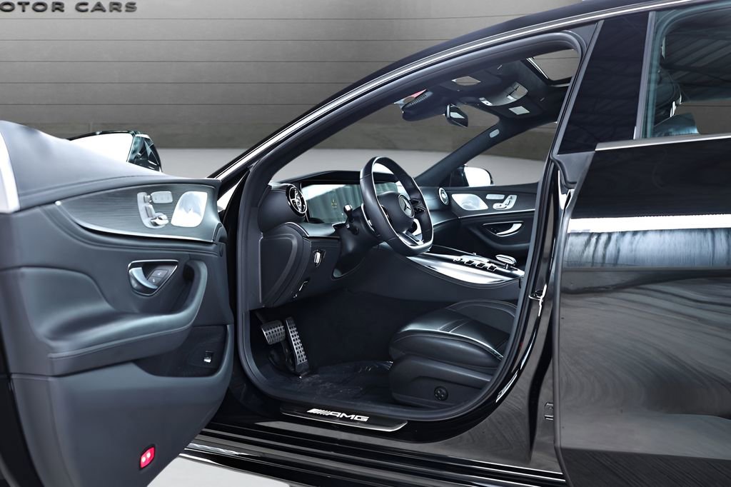 Used 2022 Mercedes-Benz AMG GT 43 image 28