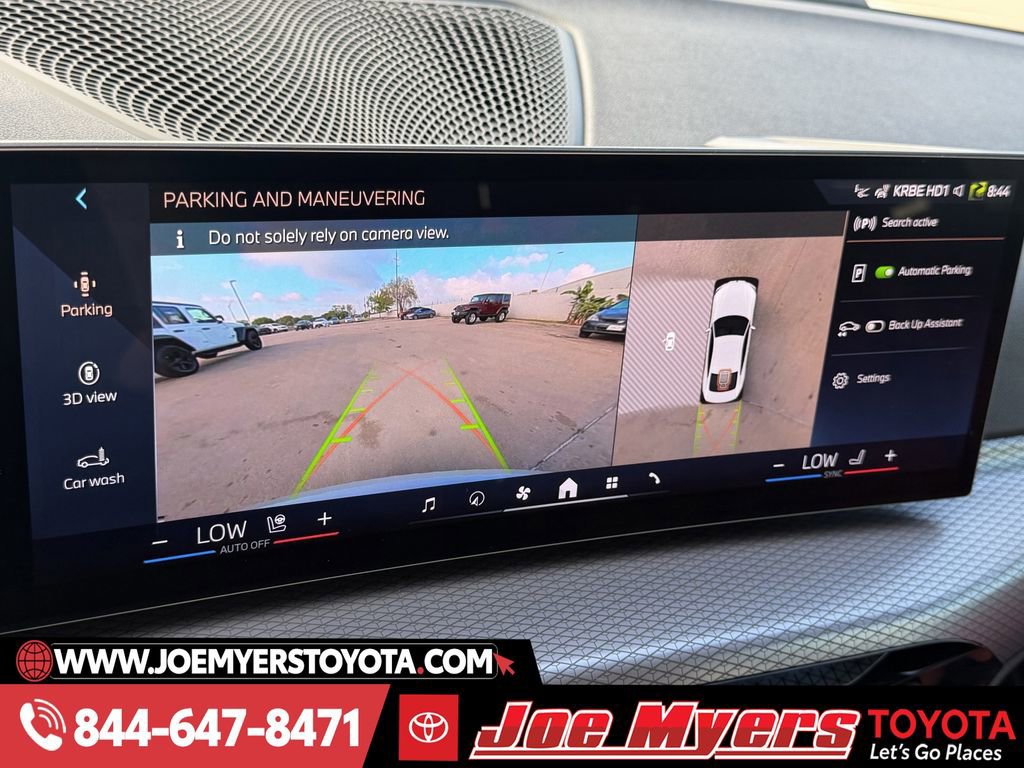 Used 2026 BMW 430i Coupe w/ M Sport Package image 19