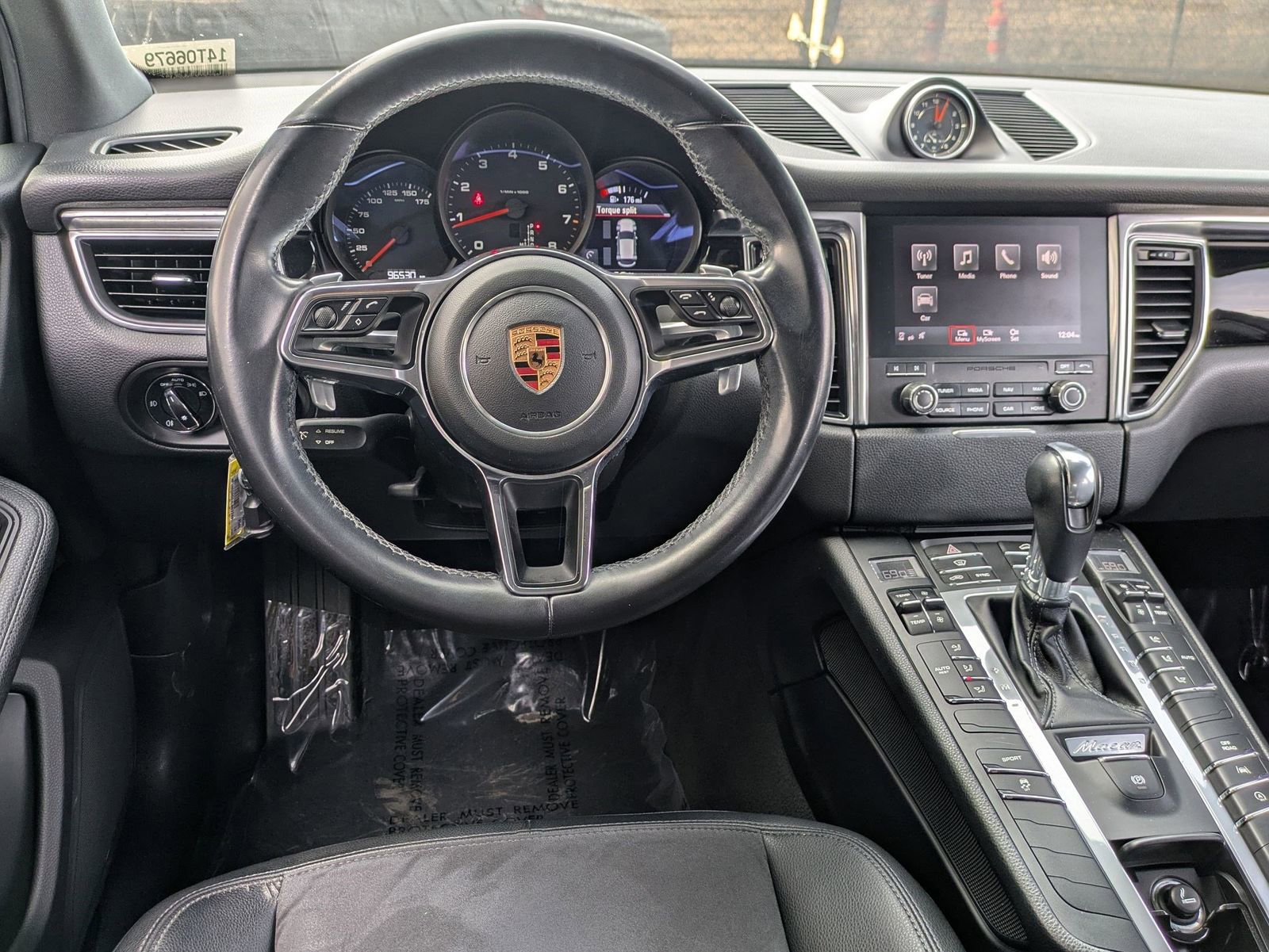 Used 2018 Porsche Macan image 8