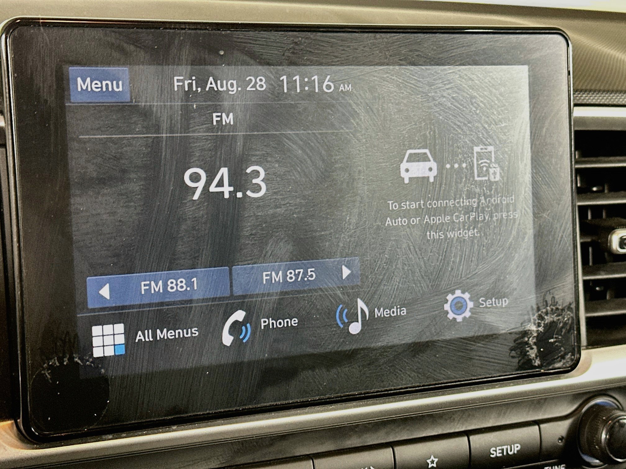 Used 2025 Hyundai Venue SEL FWD image 21