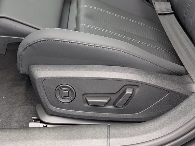 New 2026 Audi A6 Premium Plus AWD/4WD image 9