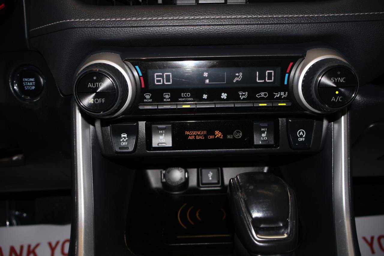 Used 2020 Toyota RAV4 XLE Premium AWD/4WD image 19