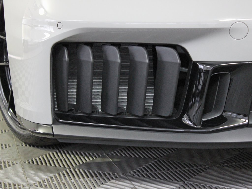 Used 2025 Porsche 911 Carrera 4 GTS image 13