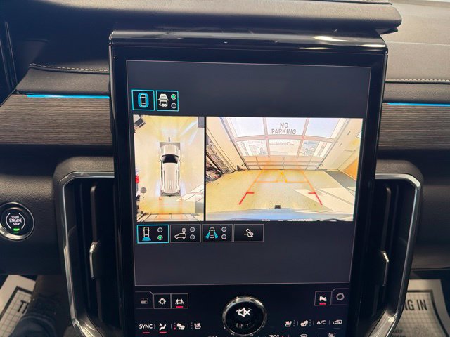 Used 2026 GMC Acadia Denali w/ Super Cruise Package AWD/4WD image 4