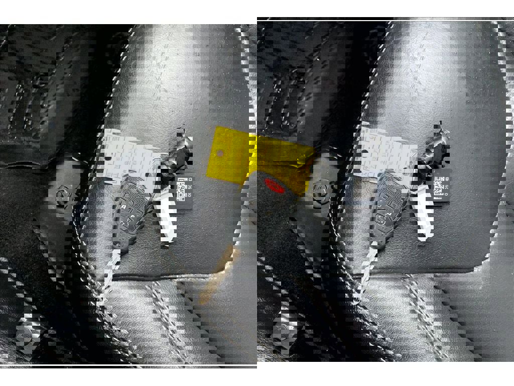 Used 2017 Jeep Wrangler Unlimited Sahara w/ LED Lighting Group image 12