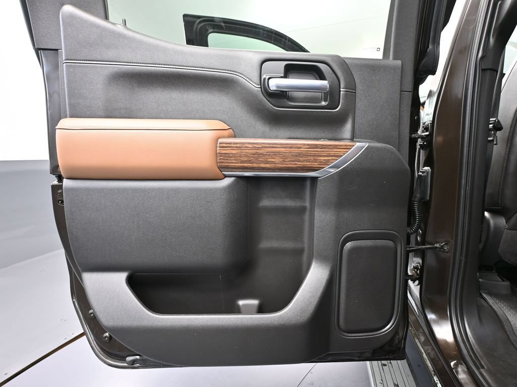Used 2020 Chevrolet Silverado 1500 High Country AWD/4WD image 44