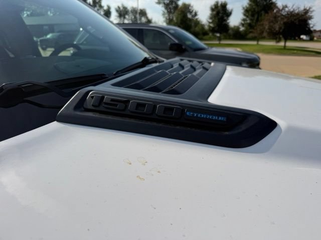 New 2027 RAM 1500 Laramie AWD/4WD image 5