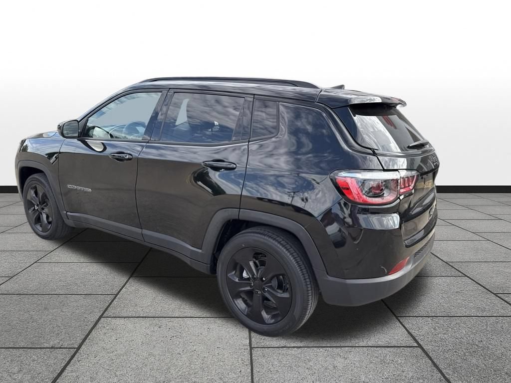 Used 2021 Jeep Compass Latitude FWD image 7