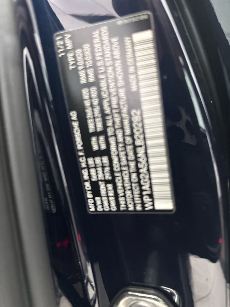 Used 2022 Porsche Macan S image 34