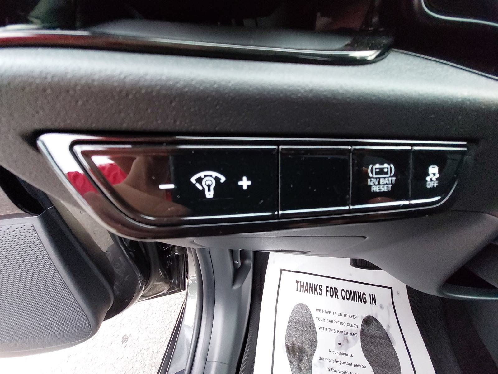New 2026 Kia Niro EX FWD image 25