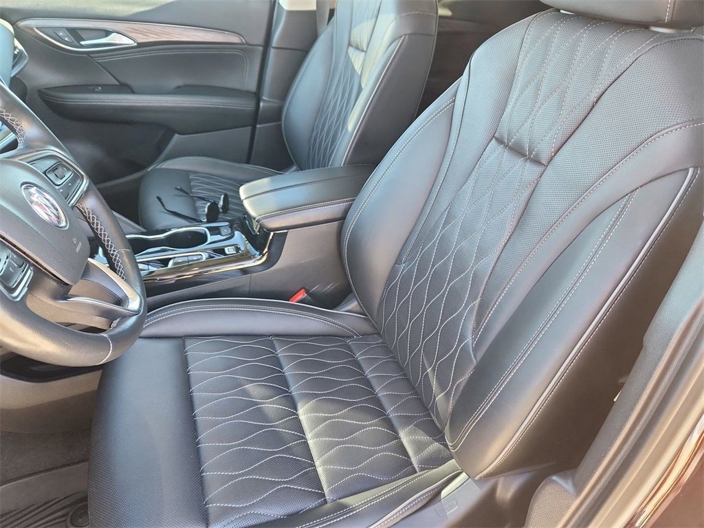 Used 2022 Buick Envision Avenir w/ Premium Seat Package image 20