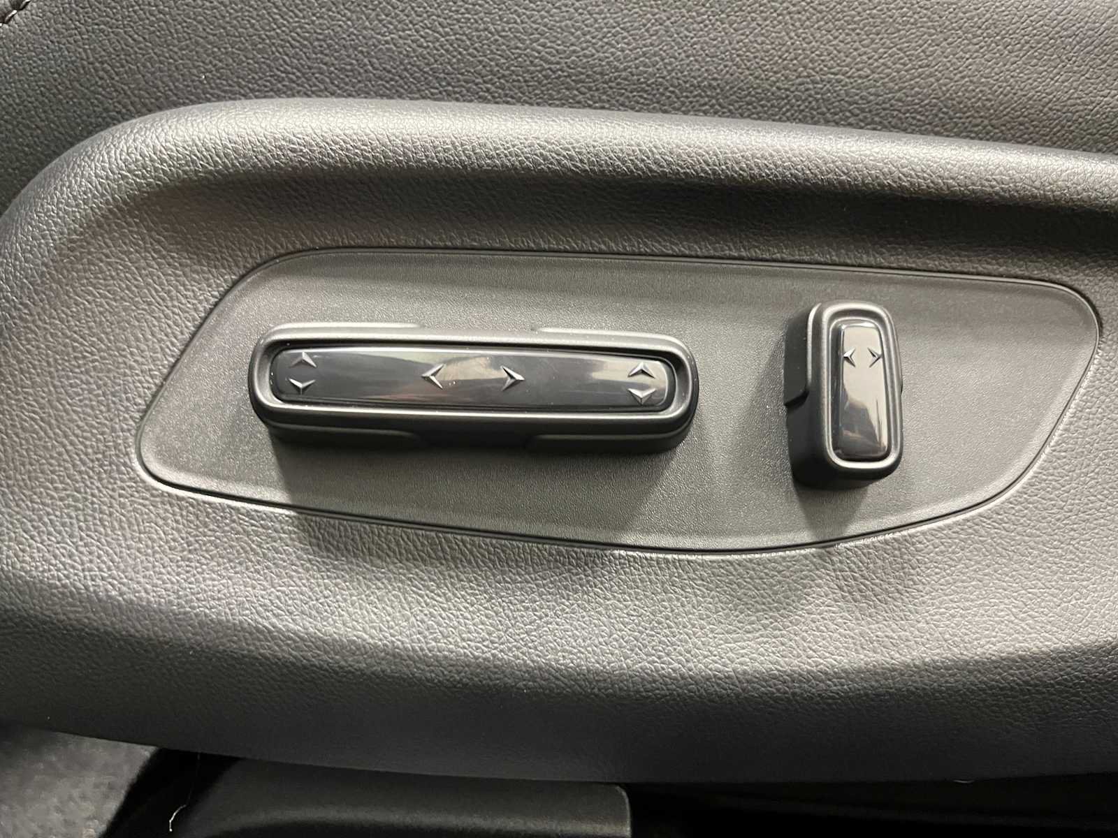New 2027 Honda HR-V EX-L image 14