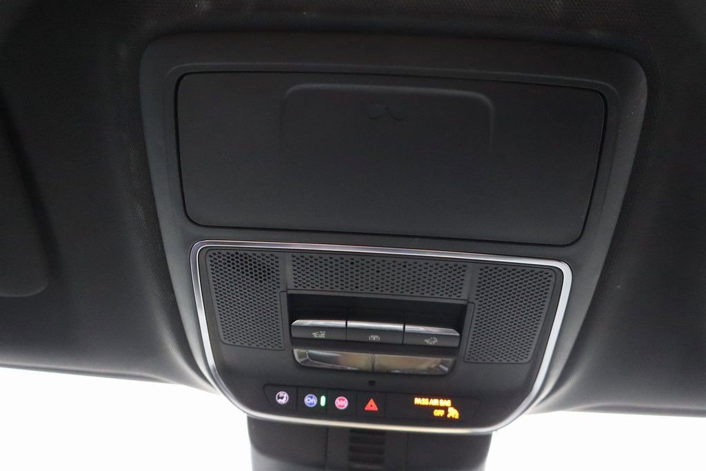 New 2026 Chevrolet Traverse RS image 24