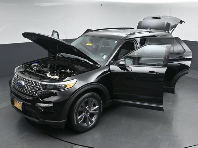 Certified 2024 Ford Explorer XLT w/ Equipment Group 202A AWD/4WD image 57