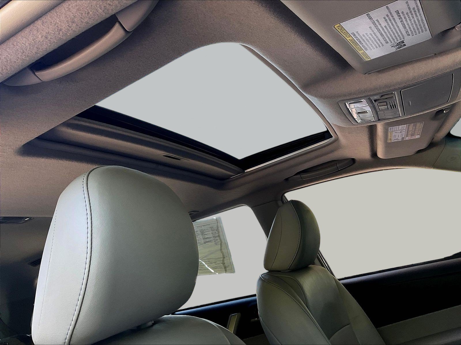 Used 2013 Toyota Highlander SE AWD/4WD image 27