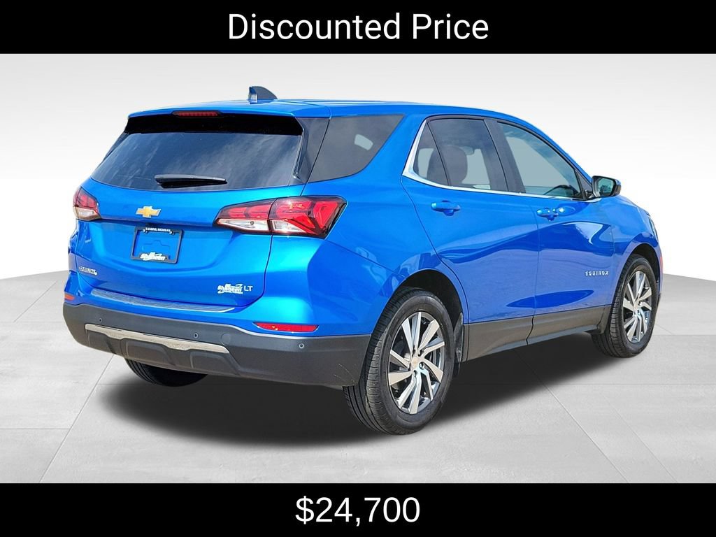 Used 2024 Chevrolet Equinox LT w/ LPO, Floor Liner Package FWD image 3