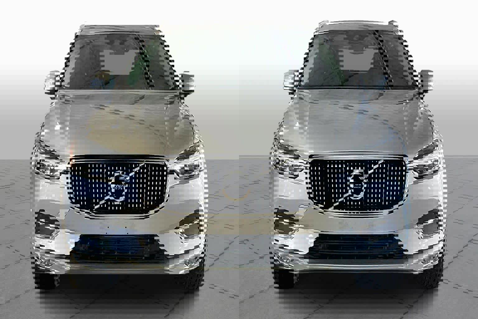 Used 2018 Volvo XC60 T5 Inscription w/ Convenience Package image 3