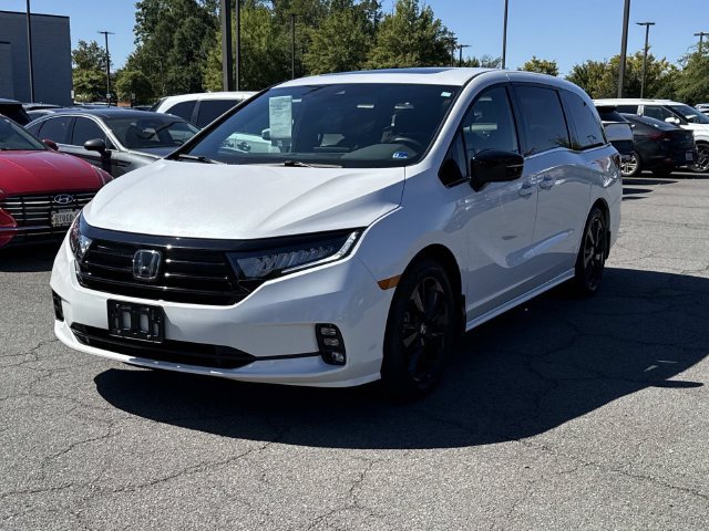 Used 2023 Honda Odyssey Sport image 5