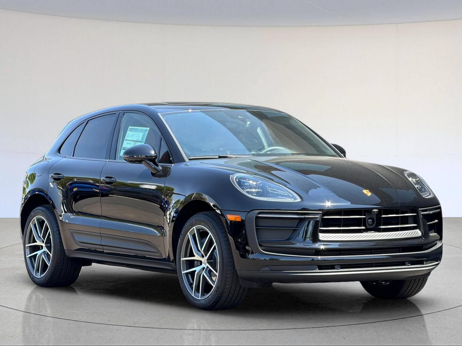 New 2026 Porsche Macan AWD/4WD image 10