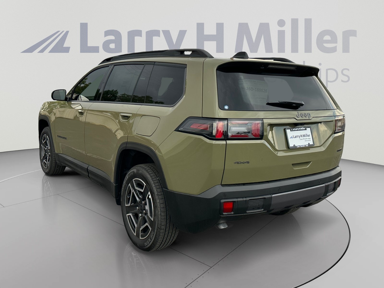New 2026 Jeep Cherokee Laredo AWD/4WD image 3