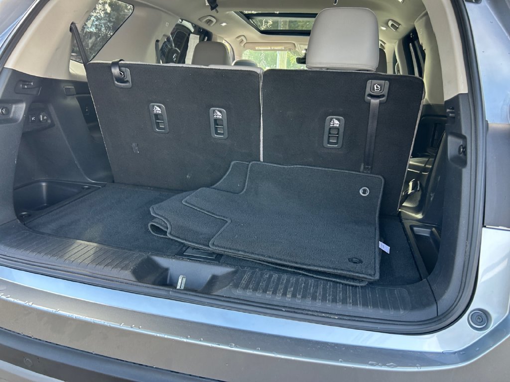 Certified 2025 Honda Pilot Touring image 22