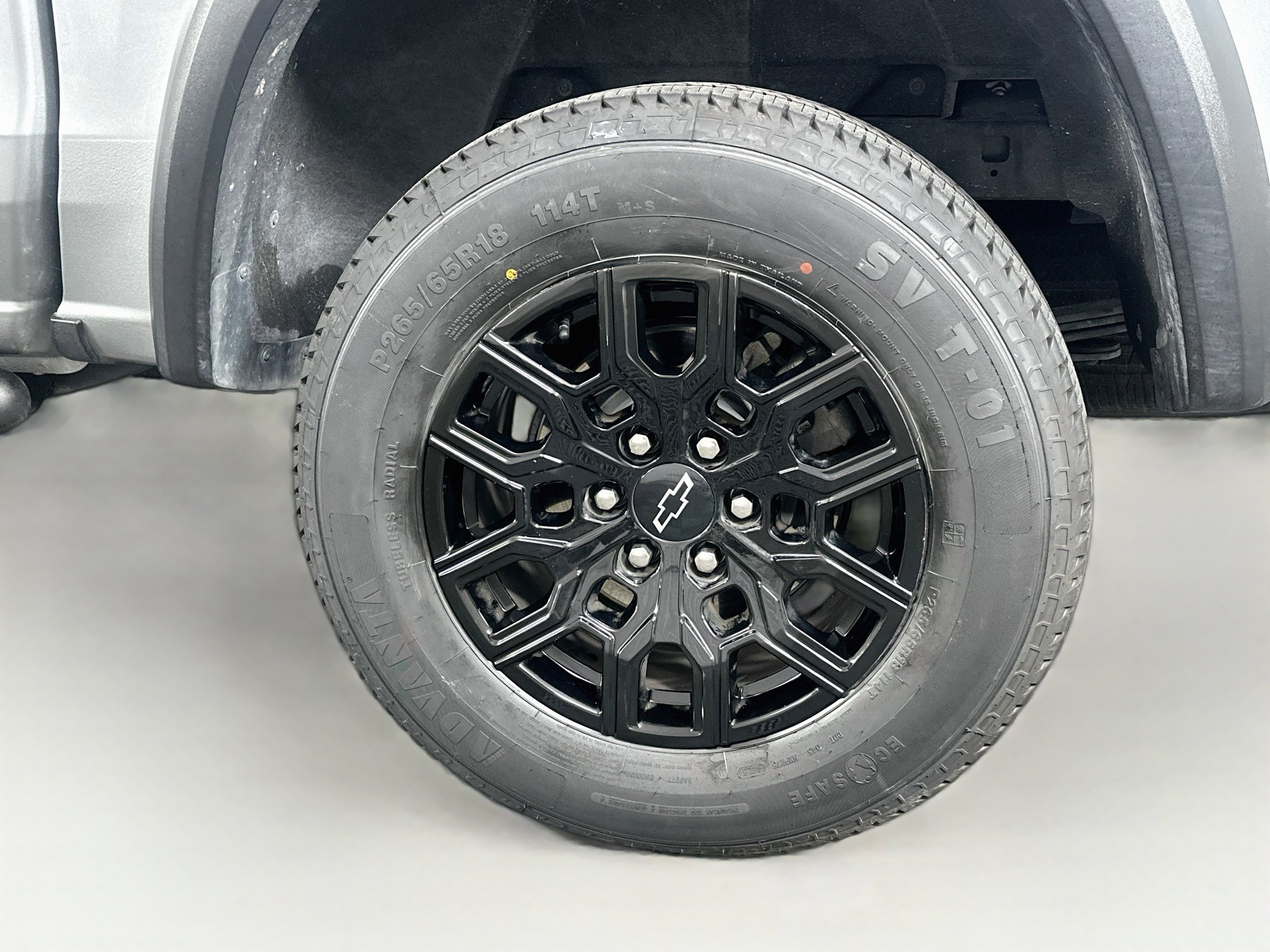 Used 2025 Chevrolet Colorado Trail Boss AWD/4WD image 11