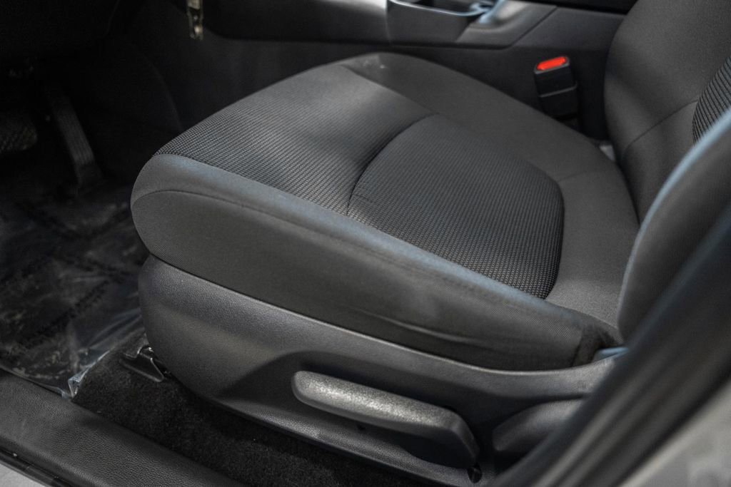 Used 2025 Toyota RAV4 LE image 31