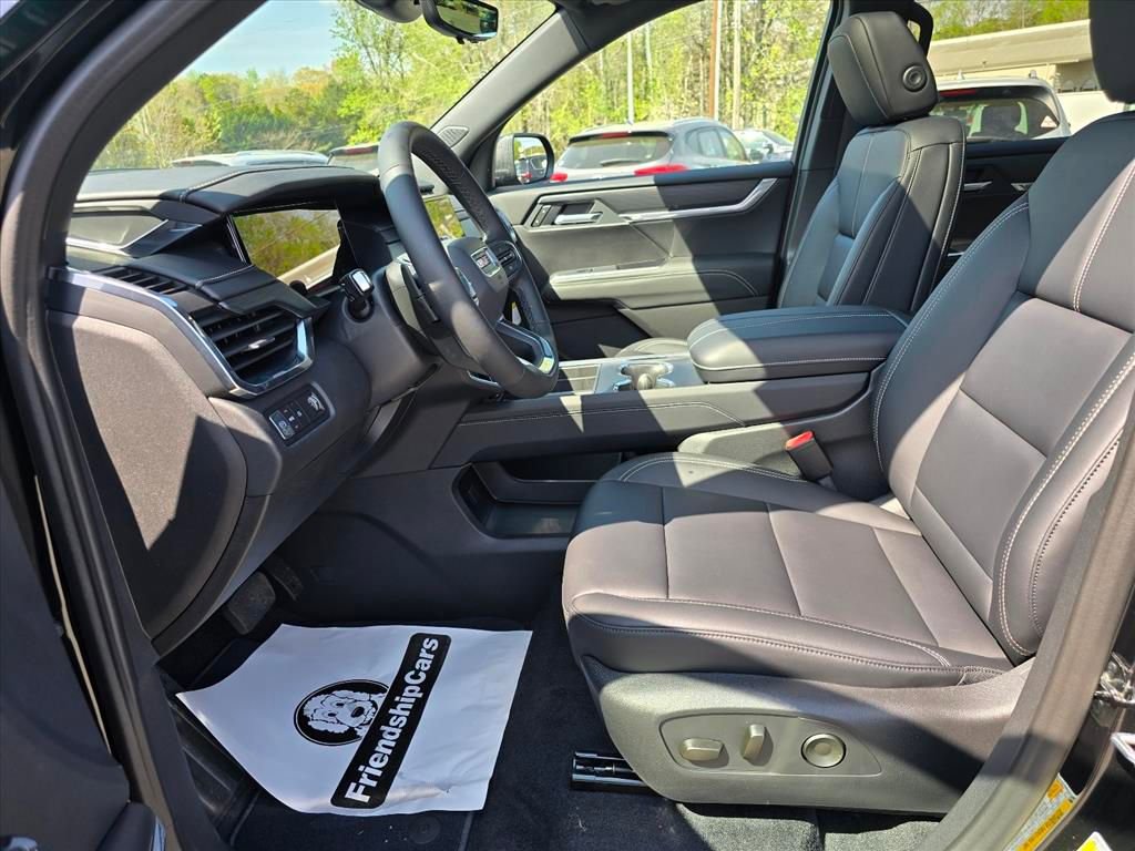 New 2026 GMC Acadia Elevation w/ Black Edition FWD image 9
