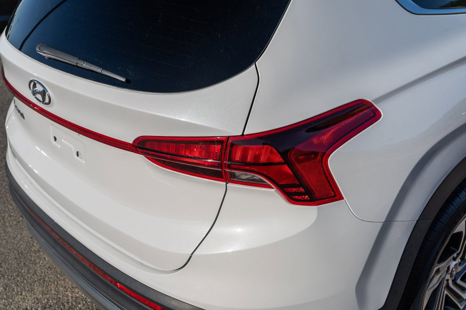 Used 2022 Hyundai Santa Fe SEL FWD image 14