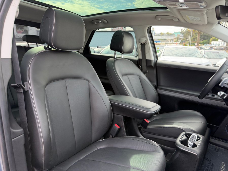 Used 2023 Hyundai Ioniq 5 Limited RWD image 38