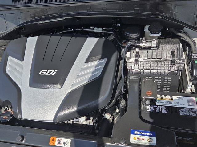 Used 2017 Hyundai Santa Fe FWD image 20