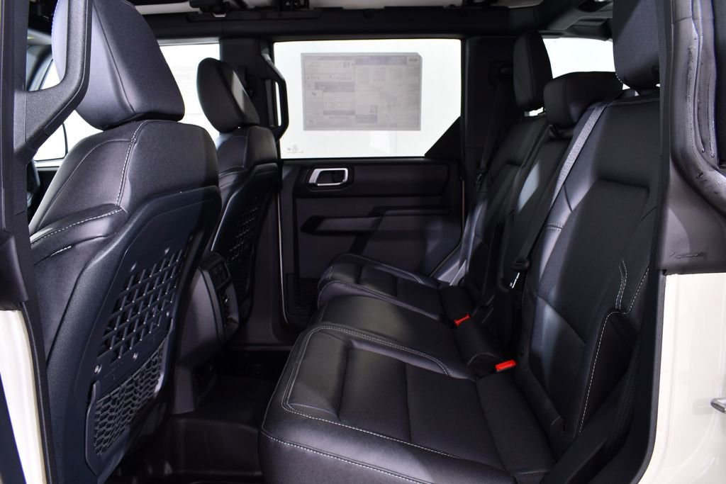 New 2025 Ford Bronco Badlands image 16