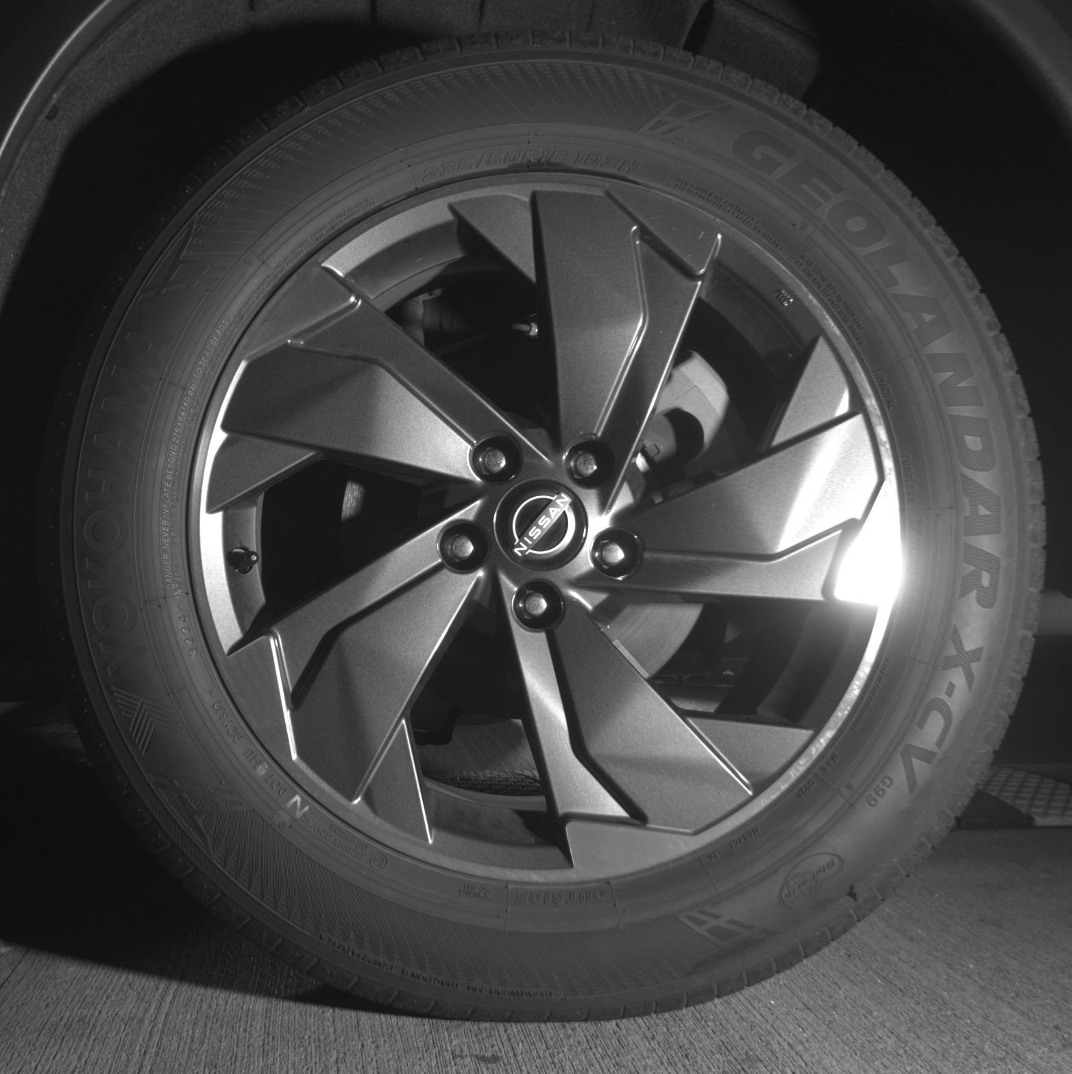 Used 2025 Nissan Rogue SV AWD/4WD image 14