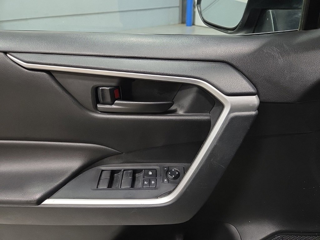 Certified 2023 Toyota RAV4 LE image 11