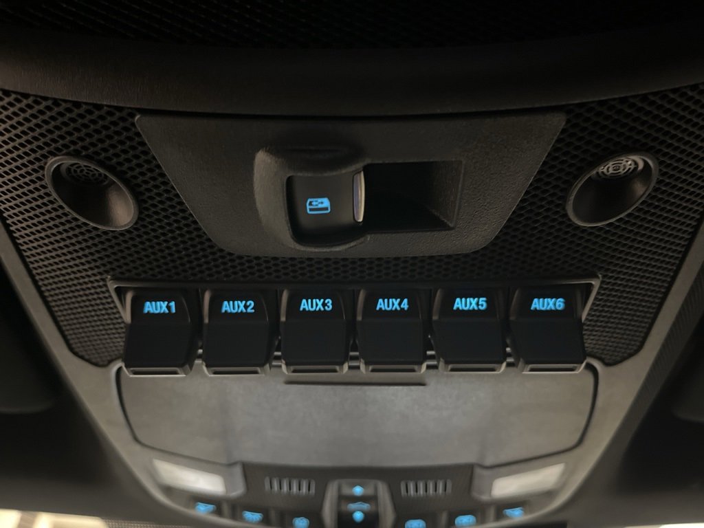 Used 2020 Ford F150 Raptor w/ Equipment Group 802A Luxury image 34