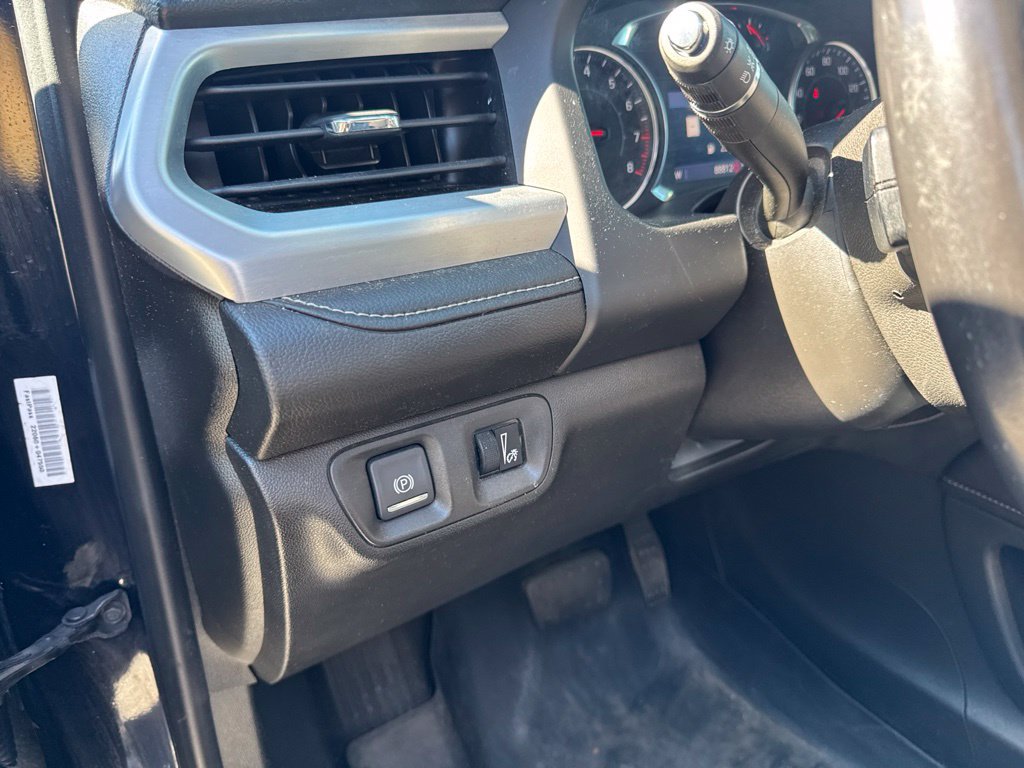 Used 2021 GMC Acadia SLT AWD/4WD image 12