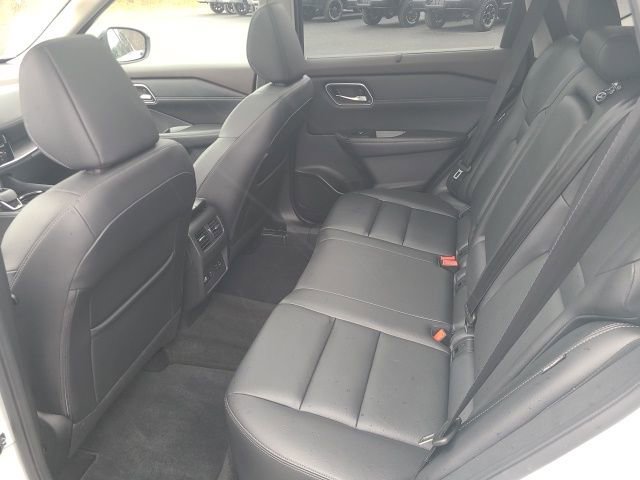 Used 2021 Nissan Rogue SL w/ Premium Package image 20