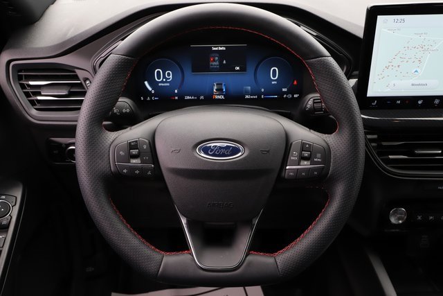 Used 2025 Ford Escape ST-Line Elite w/ Premium Technology Package image 24