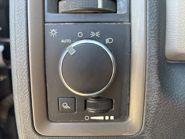 Used 2012 RAM 3500 ST w/ Chrome Appearance Group image 22