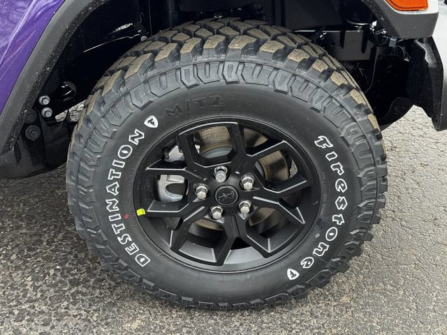 New 2026 Jeep Gladiator Sport AWD/4WD image 9