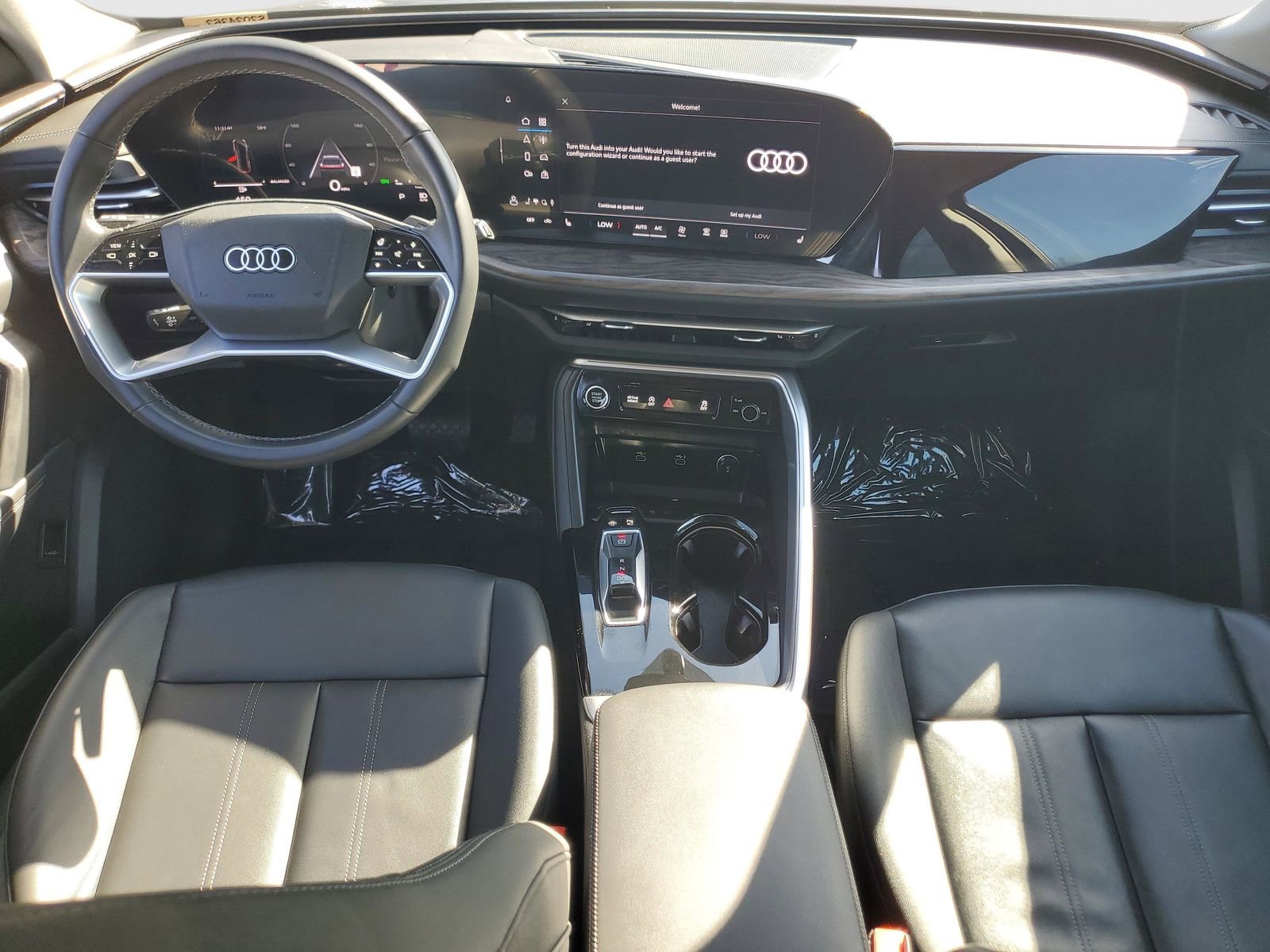 Used 2025 Audi Q5 Premium w/ Convenience Package image 12