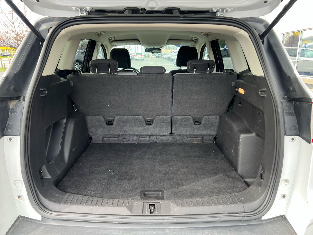 Used 2016 Ford Escape SE FWD image 13