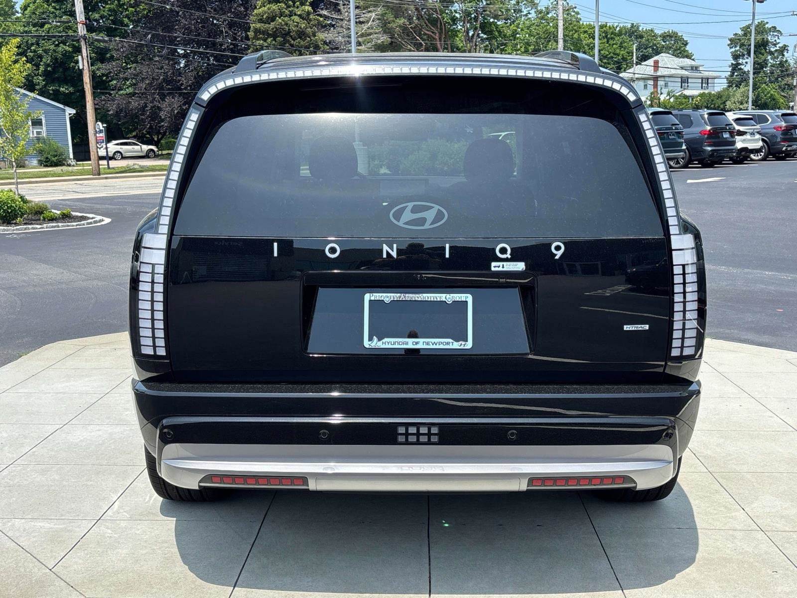 New 2026 Hyundai Ioniq 9 SEL image 3