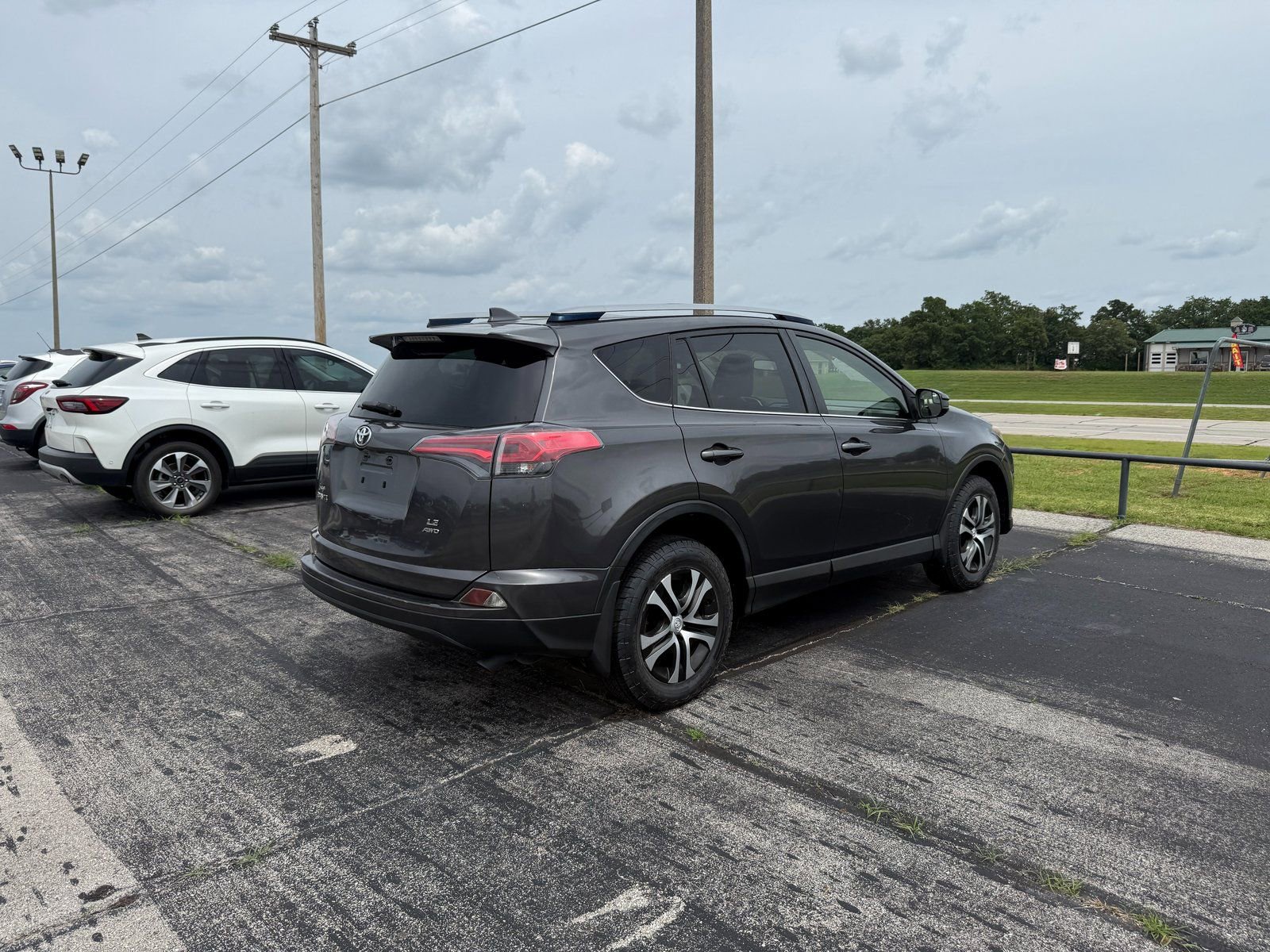 Used 2017 Toyota RAV4 LE w/ All Weather Liner Package image 6