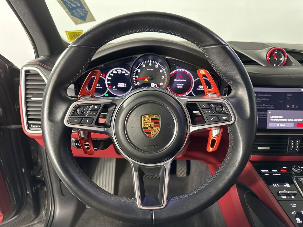 Used 2021 Porsche Cayenne image 11